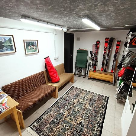 Casa Paola Διαμέρισμα Pozza di Fassa Εξωτερικό φωτογραφία