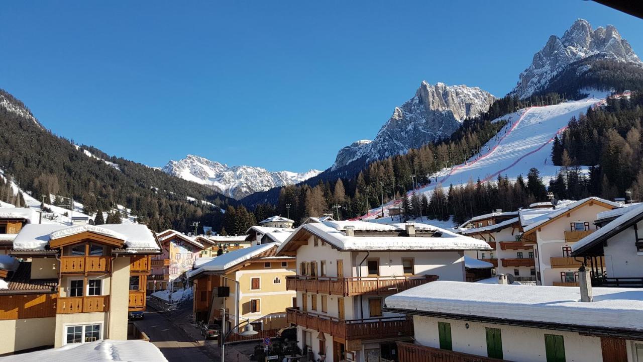 Casa Paola Διαμέρισμα Pozza di Fassa Εξωτερικό φωτογραφία
