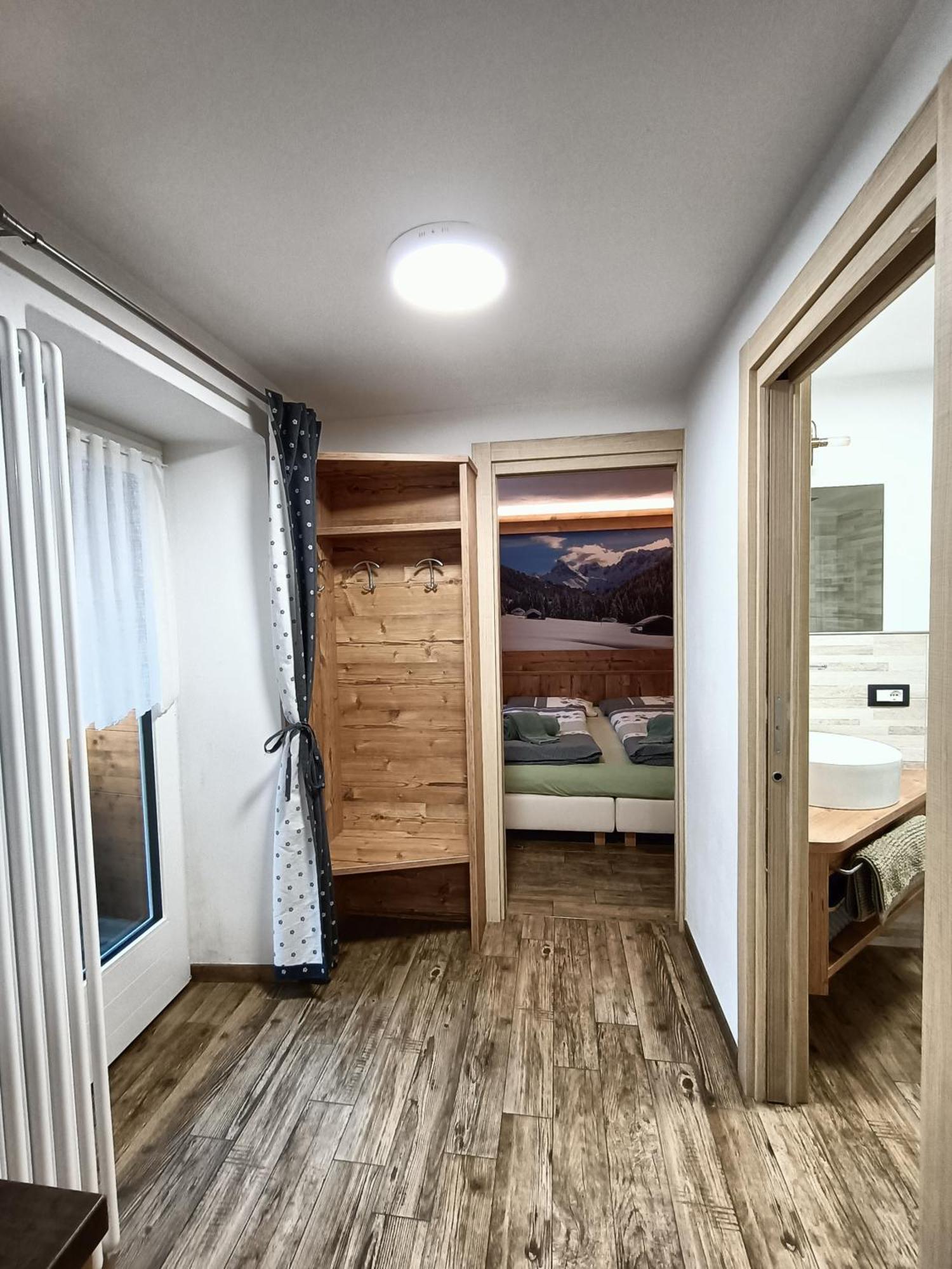 Casa Paola Διαμέρισμα Pozza di Fassa Εξωτερικό φωτογραφία