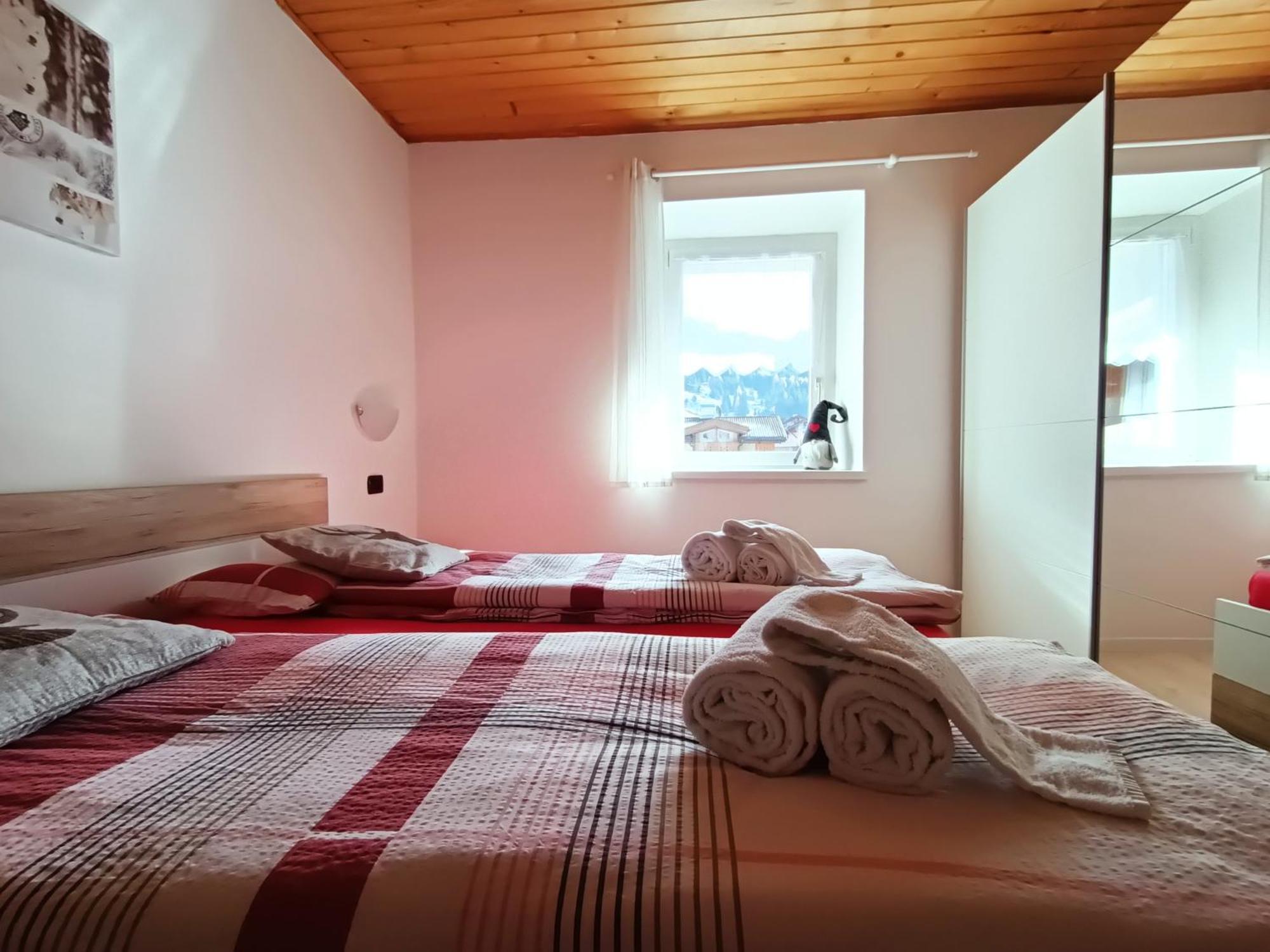 Casa Paola Διαμέρισμα Pozza di Fassa Εξωτερικό φωτογραφία