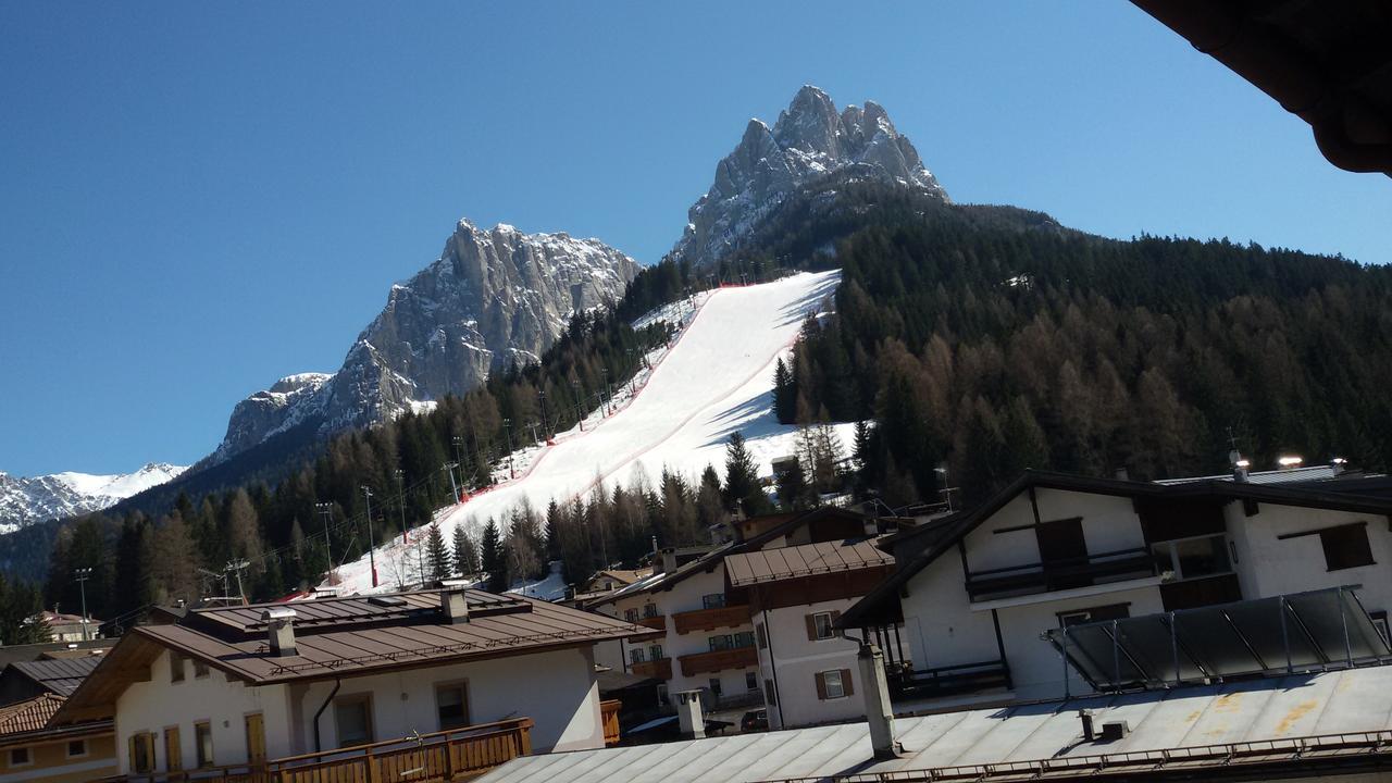 Casa Paola Διαμέρισμα Pozza di Fassa Εξωτερικό φωτογραφία